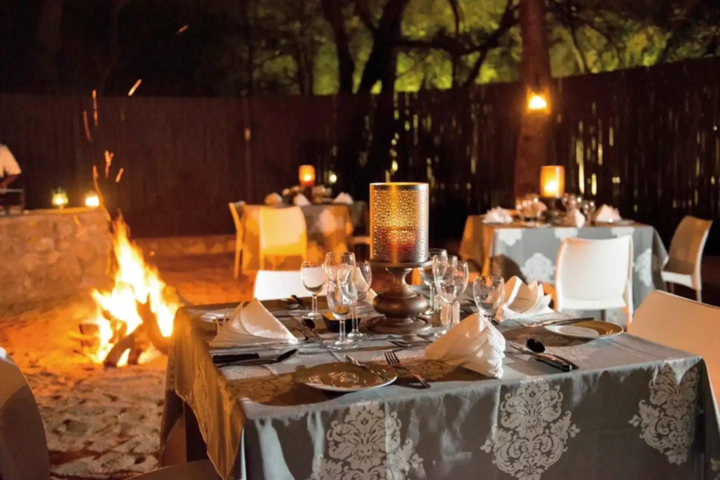 Moditlo River Lodge Restaurant