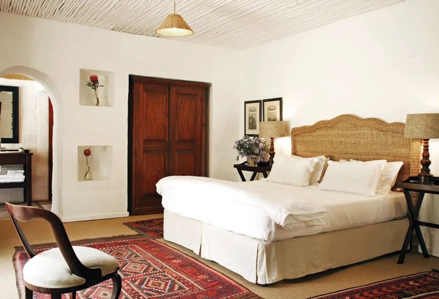 Elephant House ROOM_EXAMPLE