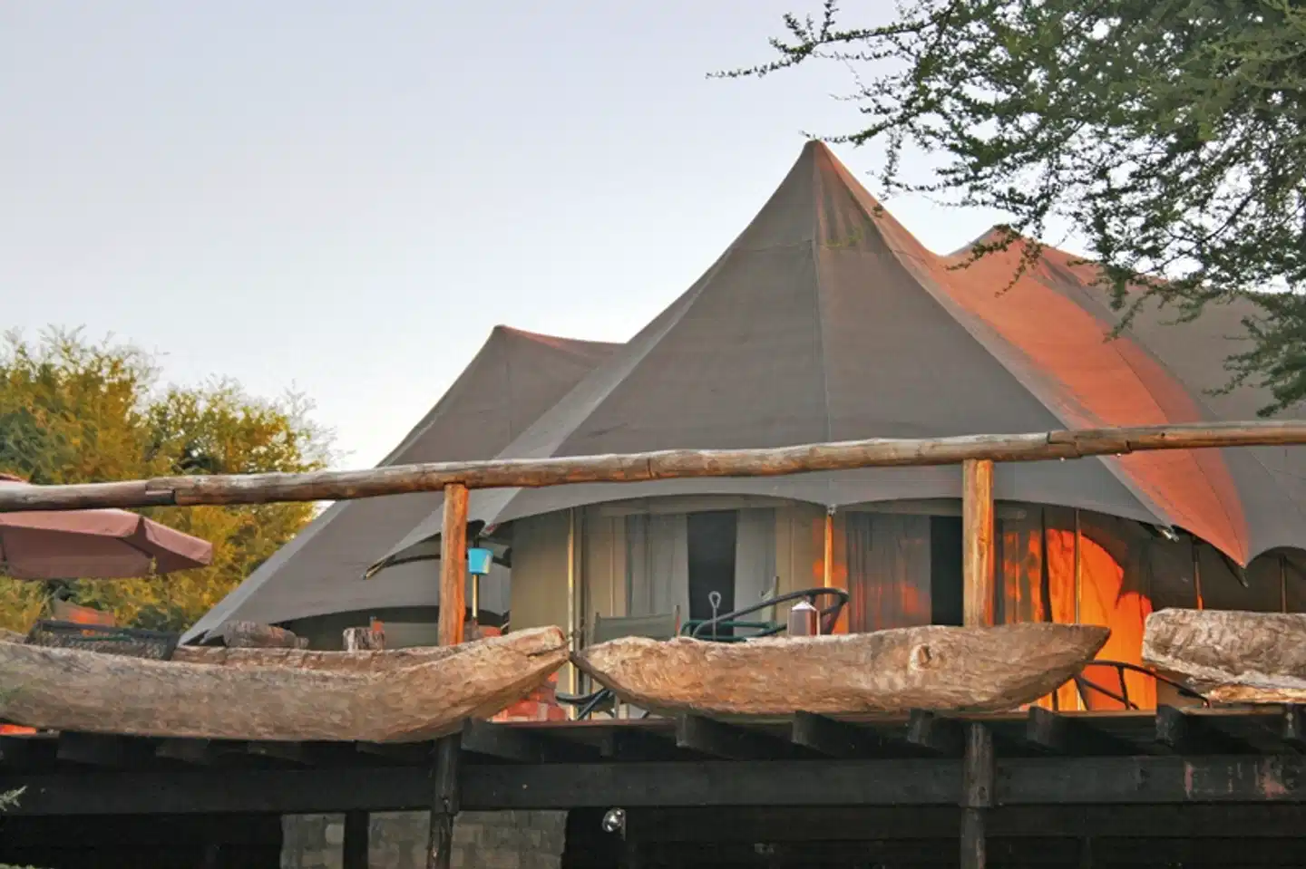Taranga Safari Lodge Aussenansicht
