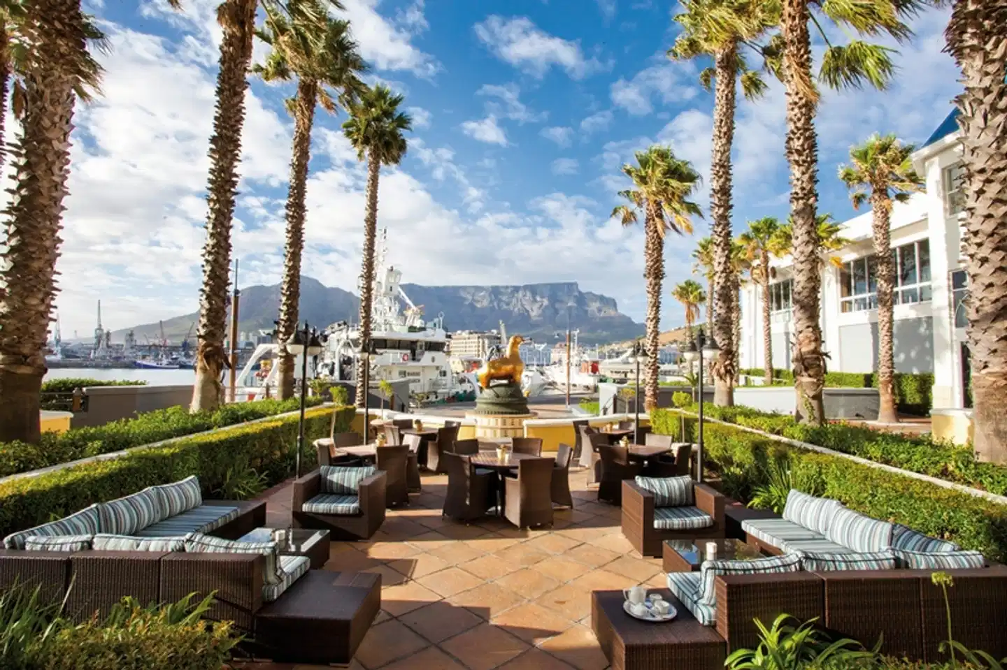 The Table Bay Hotel Terrasse