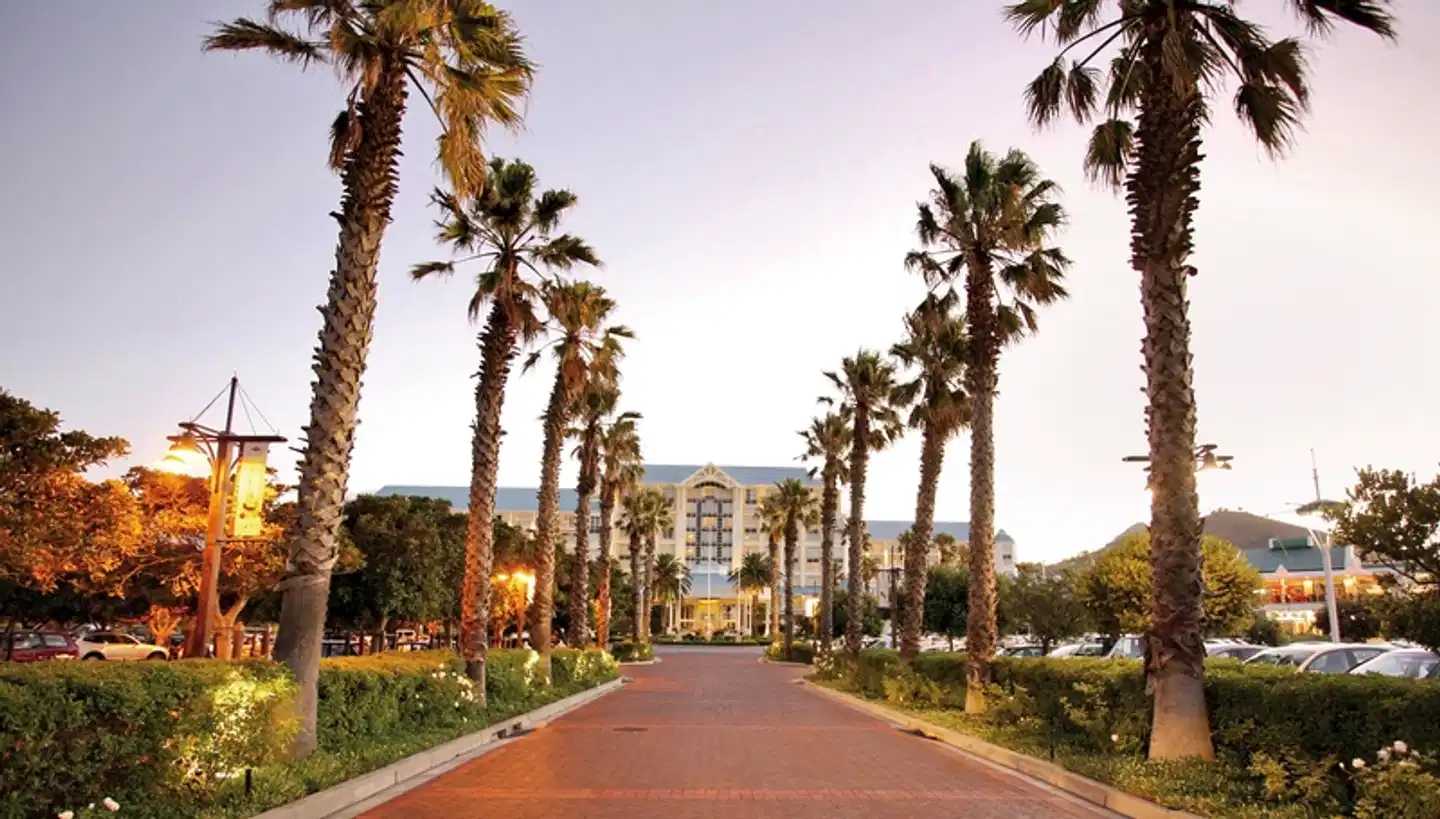 The Table Bay Hotel Garten