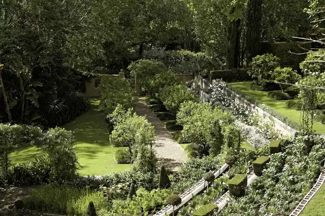 The Cellars-Hohenort Garten