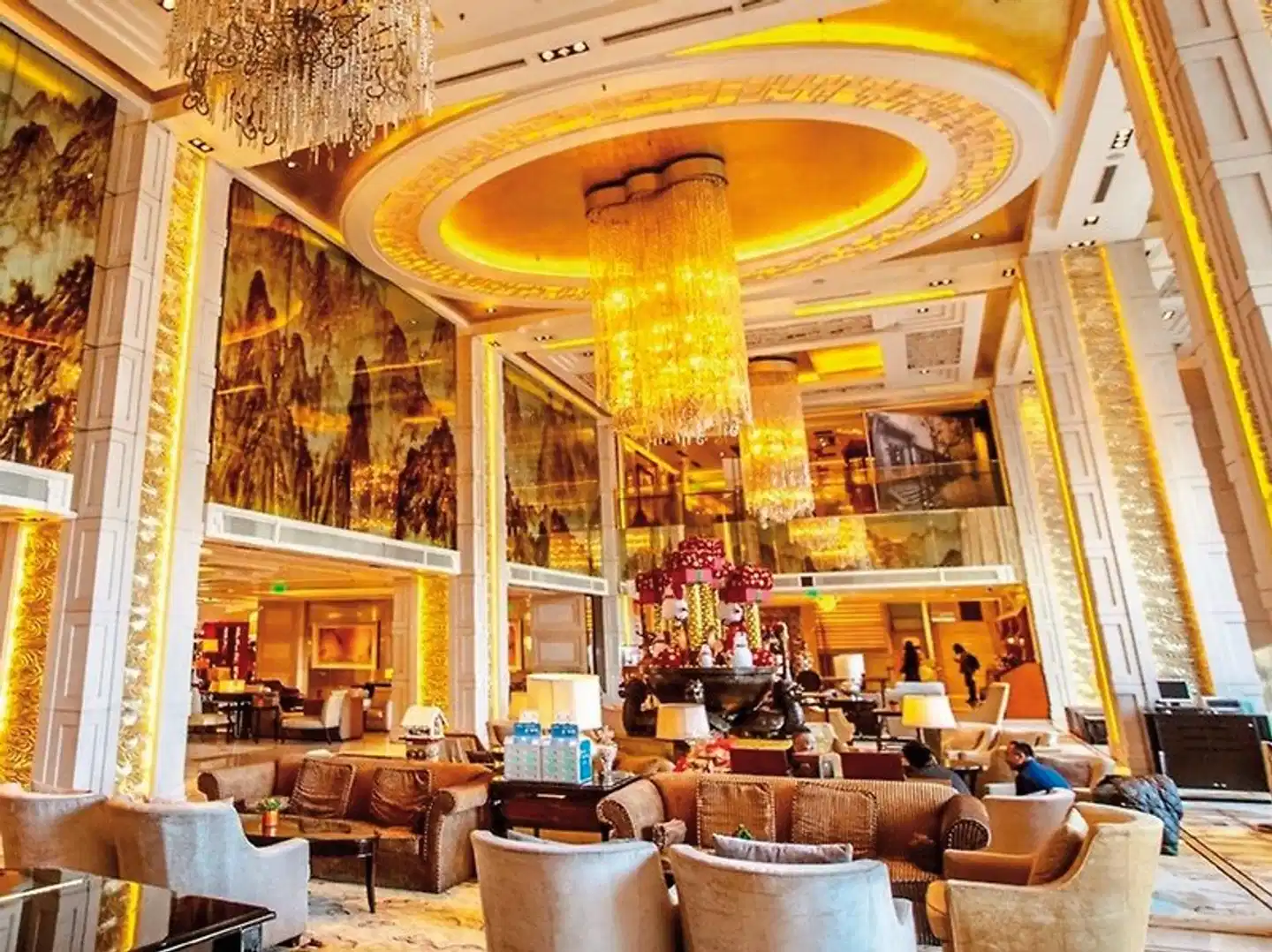 Shangri-La Hotel Beijing Lobby