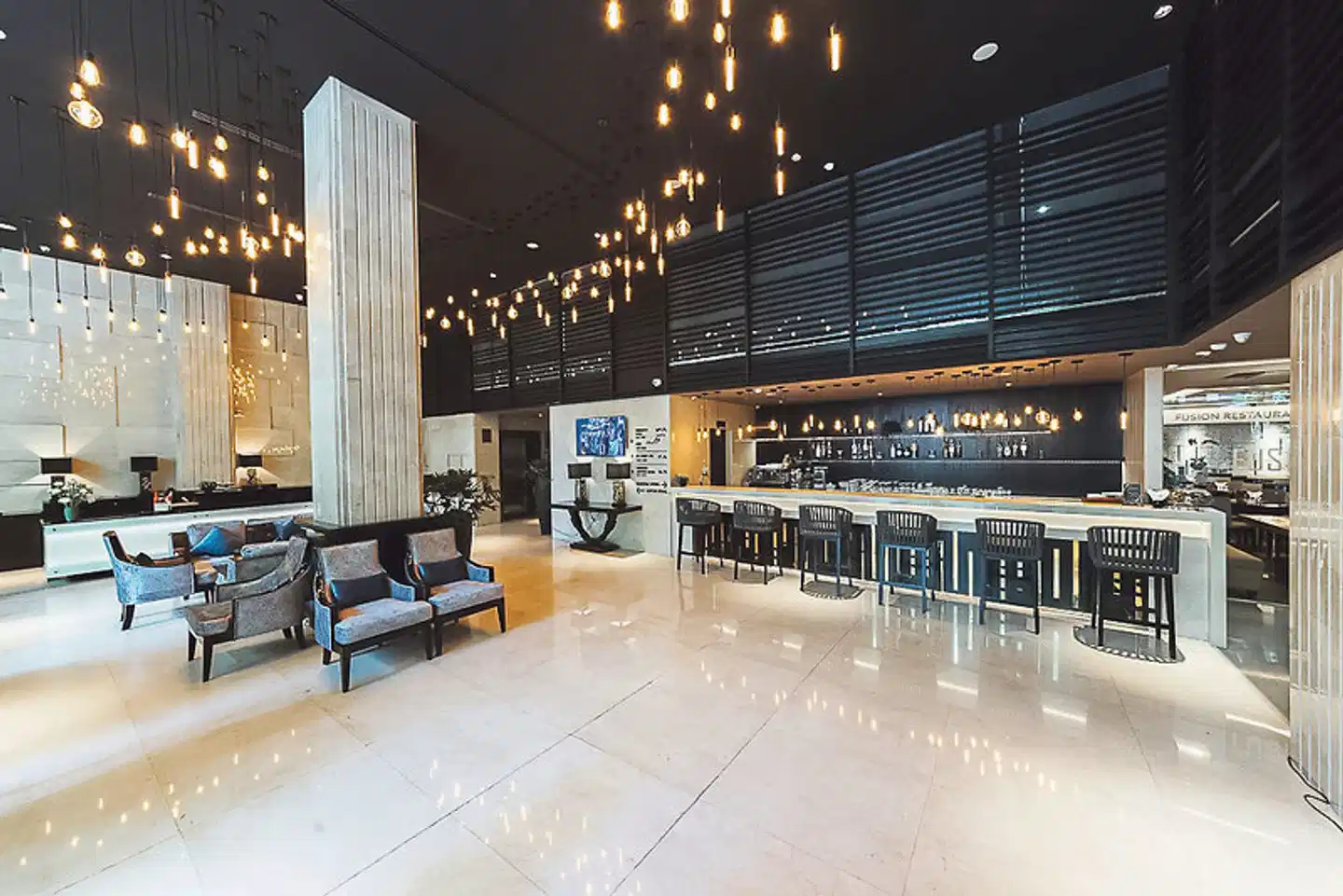 Paragon Saigon Hotel Bar