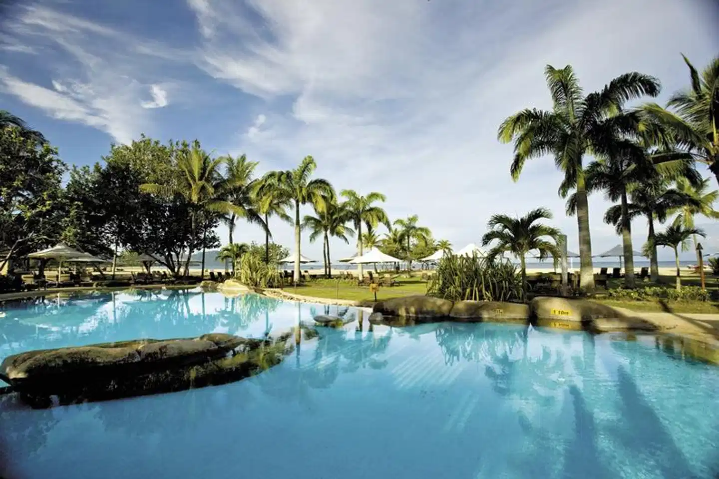 Shangri-La Rasa Ria Pool