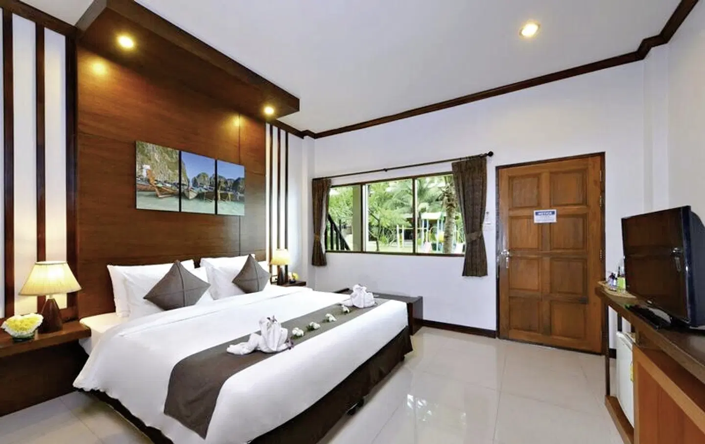 Phangan Bayshore Resort ROOM_EXAMPLE