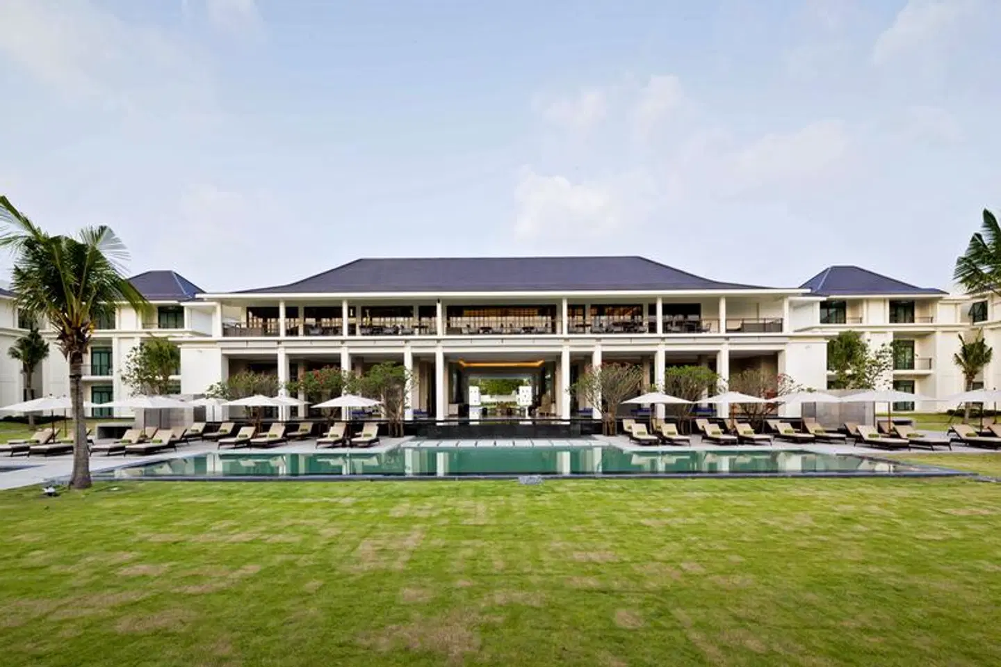 U Sathorn Bangkok EXTERIOR