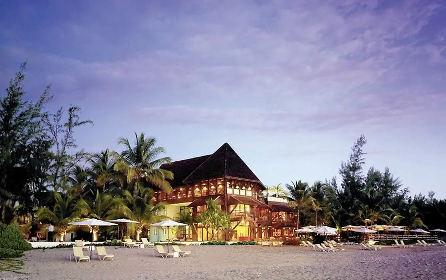 Le Saint Alexis Hotel & Spa EXTERIOR