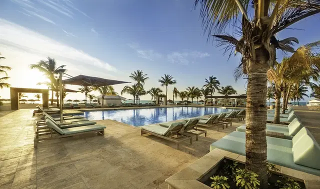 Viva Fortuna Beach by Wyndham OUTDOOR_POOL