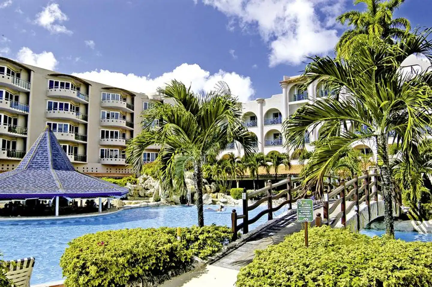 Accra Beach Hotel & Spa Aussenansicht