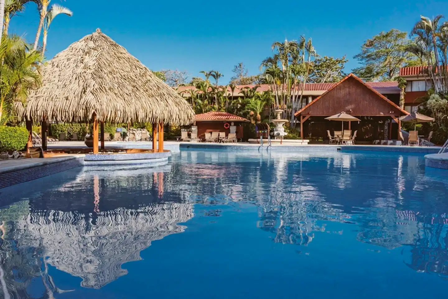 Doubletree Cariari by Hilton Pool