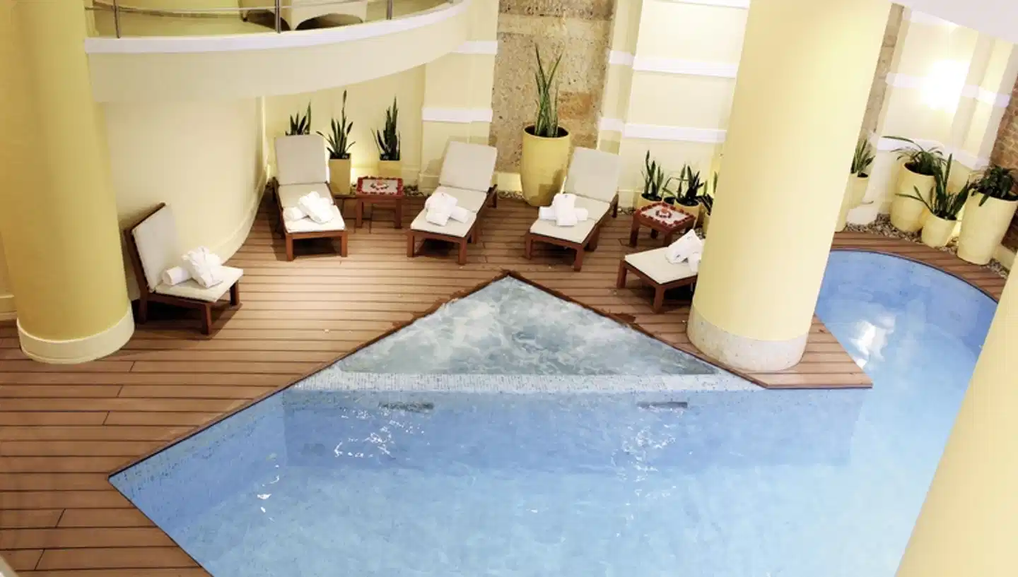 Hotel de la Opera Hallenbad