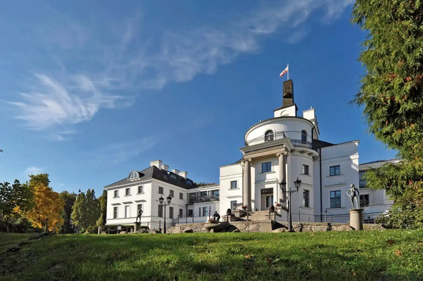 Schlosshotel Burg Schlitz Aussenansicht