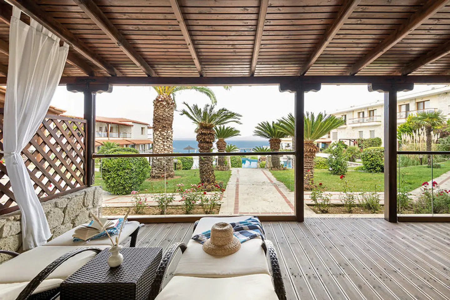 Blue Bay HEALTH_BEAUTY