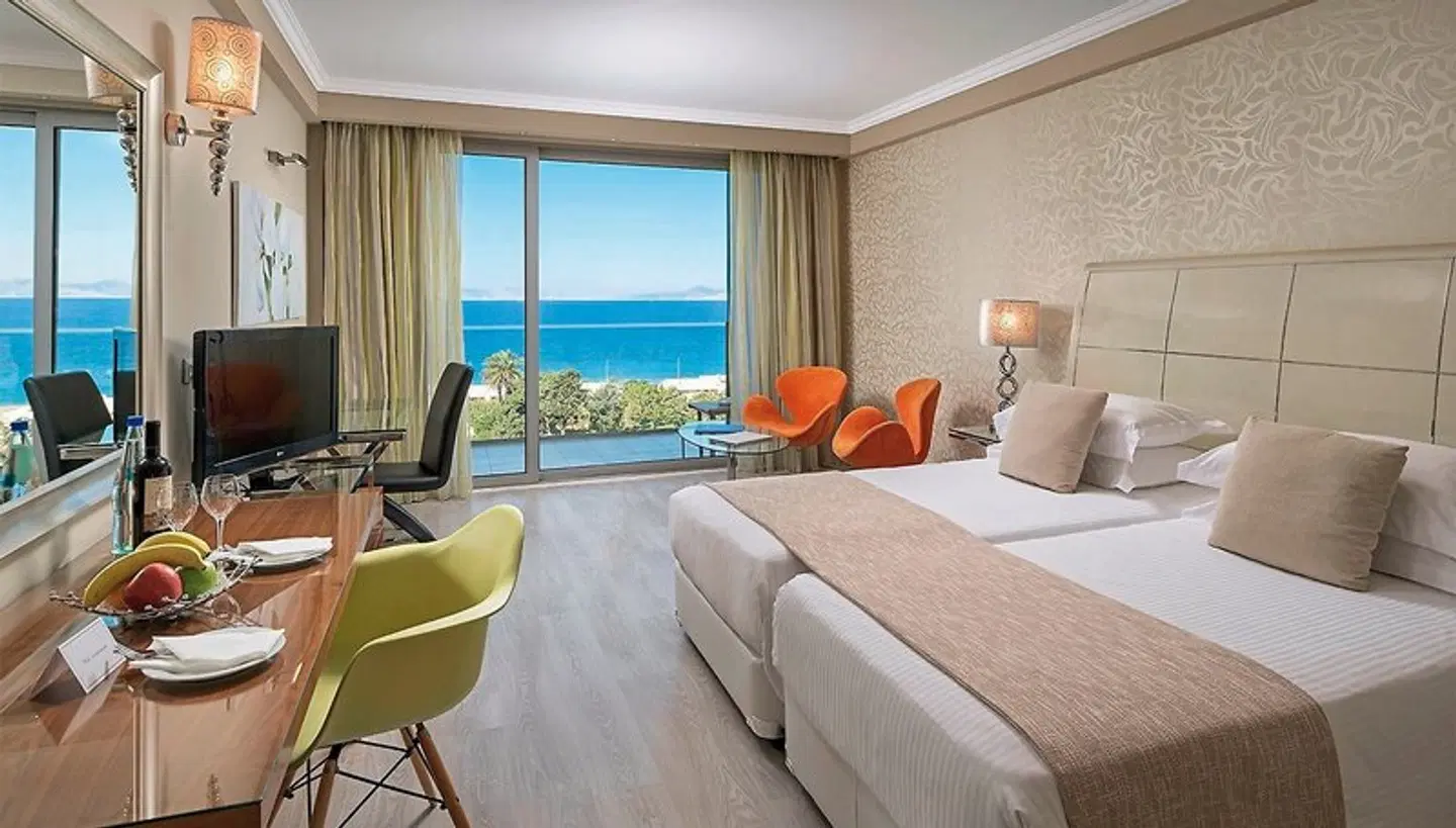 Atrium Platinum ROOM_EXAMPLE