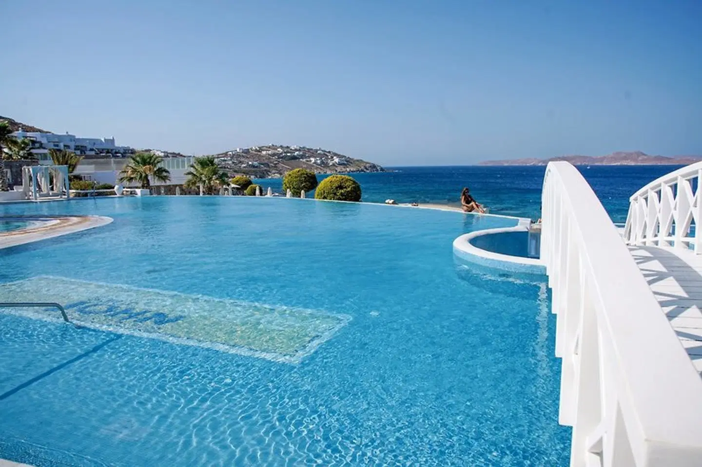 Saint John Hotel Villas & Spa OUTDOOR_POOL