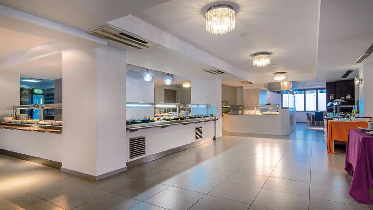 Lagomandra Beach Hotel Restaurant