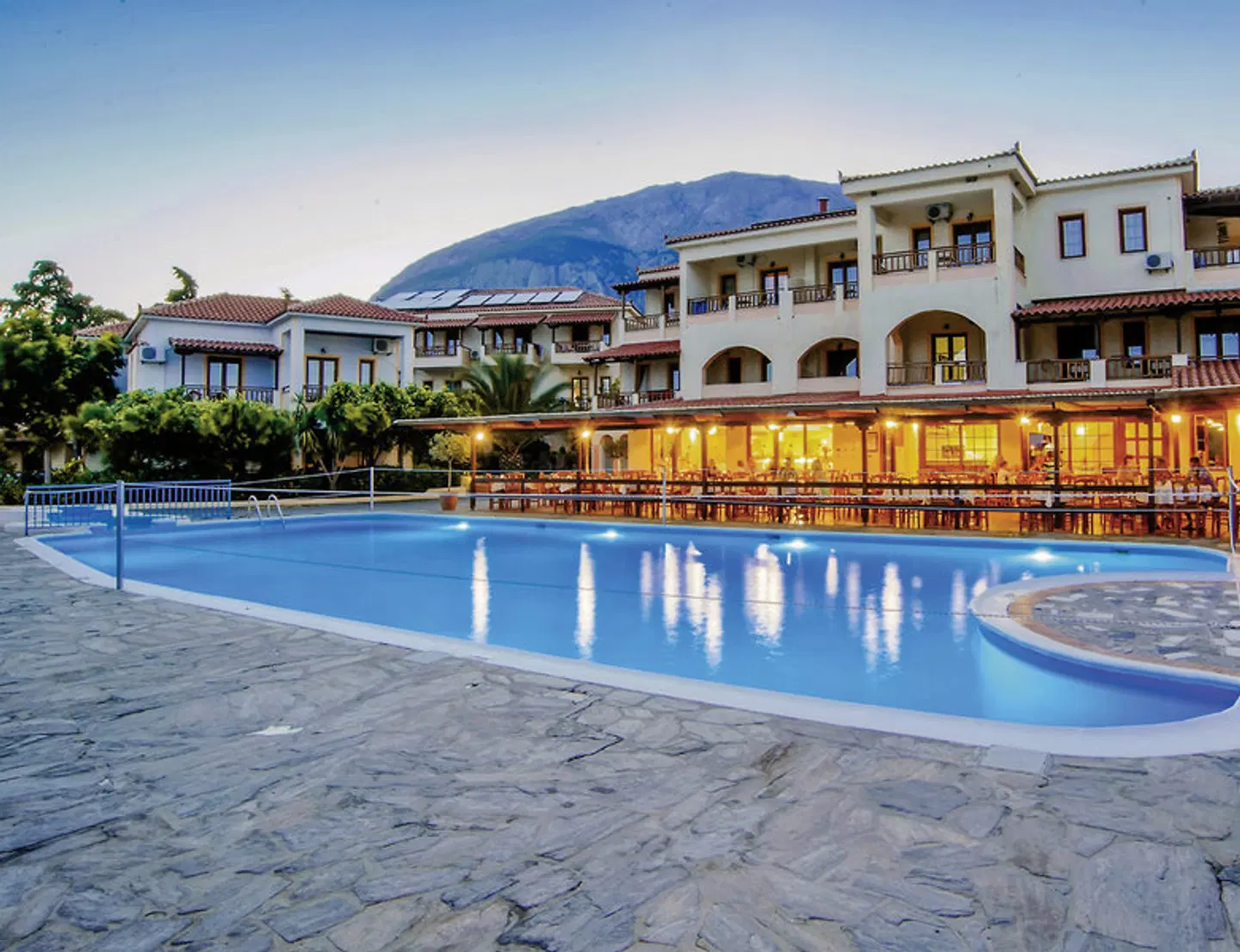 Kampos Village OUTDOOR_POOL