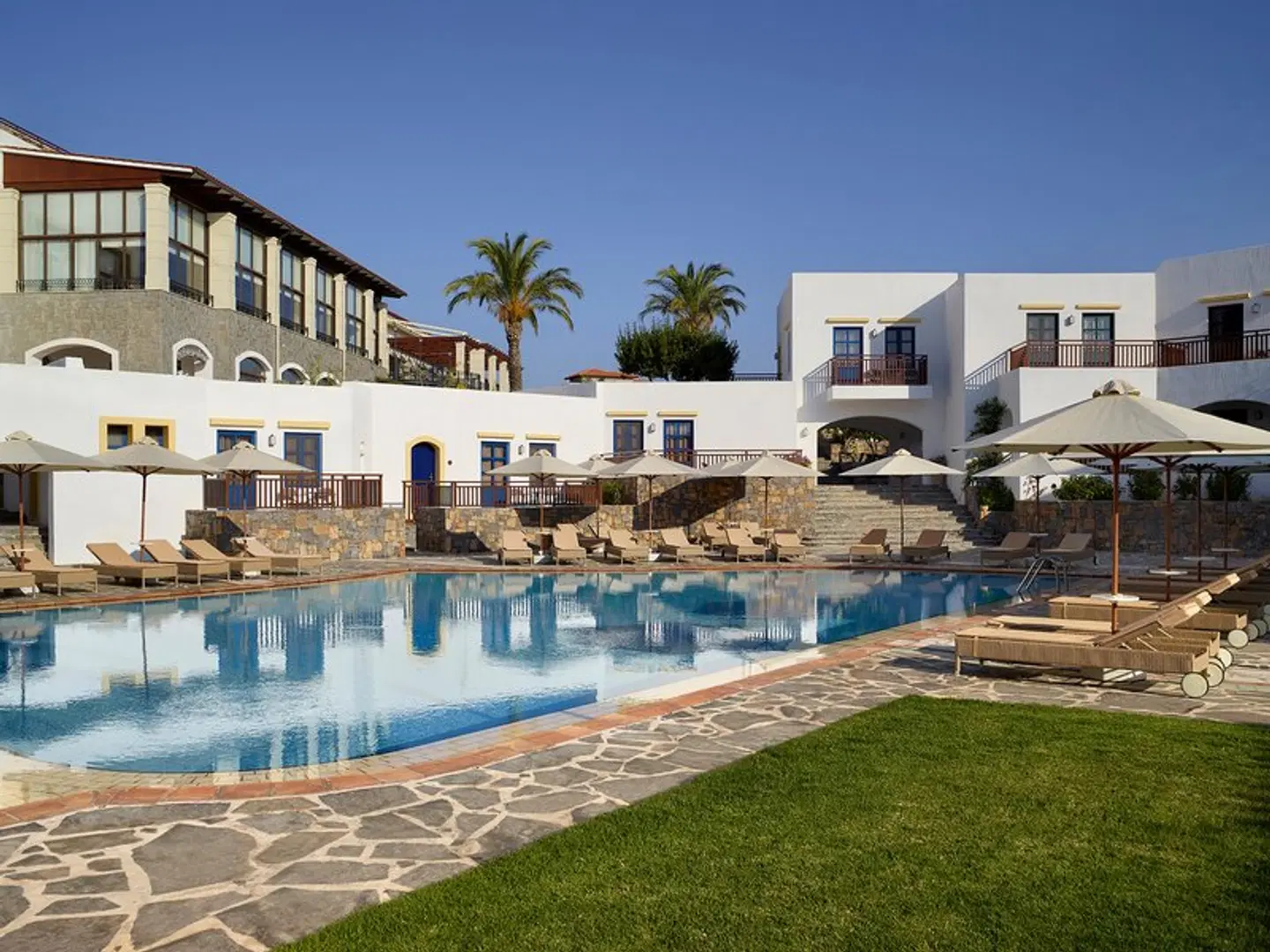 Creta Maris Resort OUTDOOR_POOL
