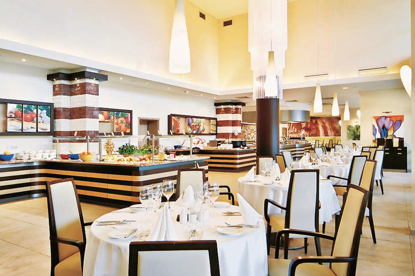 Flamingo Grand Hotel & Spa RESTAURANT