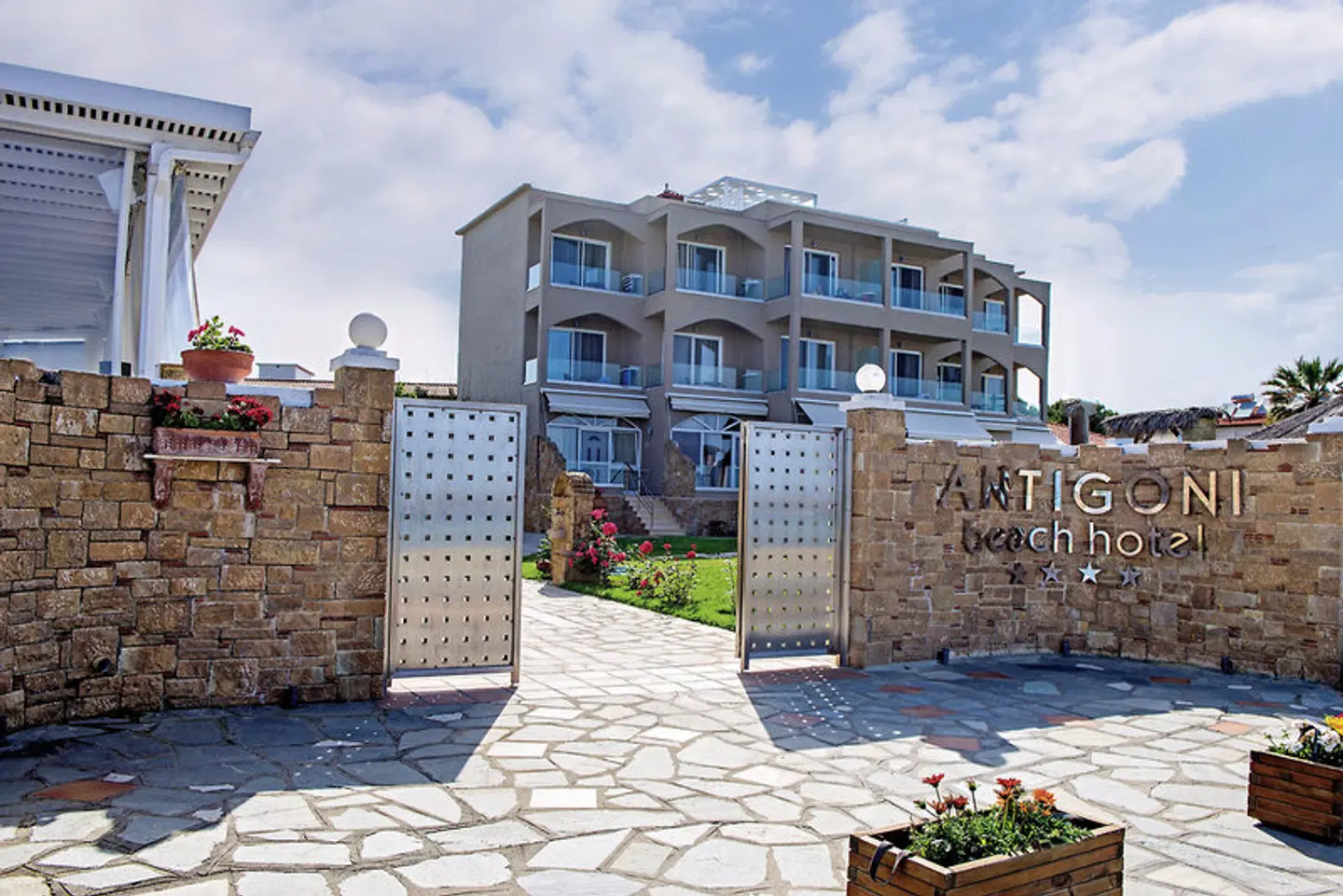 Antigoni Seaside Resort EXTERIOR