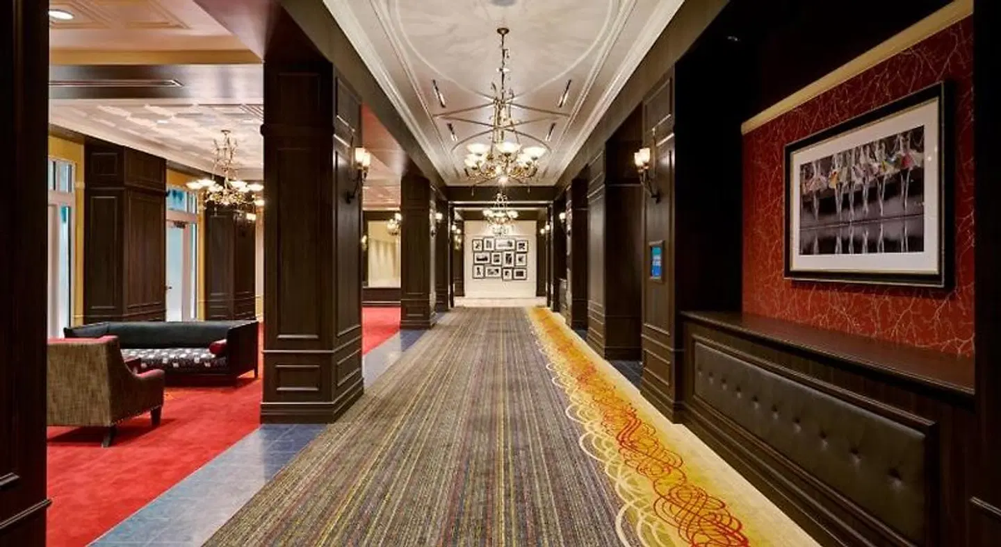 Saratoga Casino Hotel LOUNGE_LOBBY