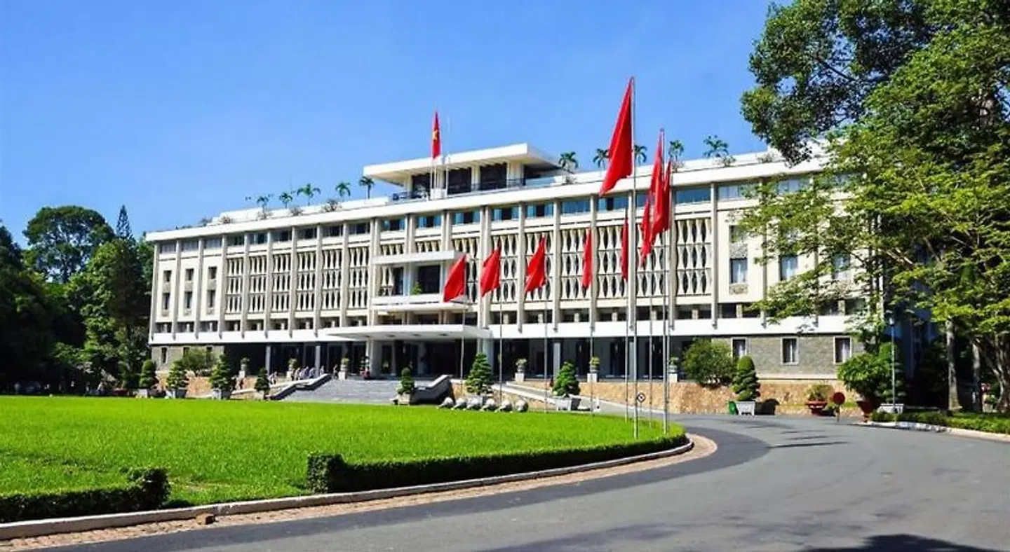 A&EM Signature Hotel EXTERIOR