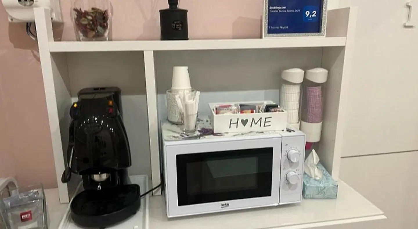 F Rooms ROOM_EXAMPLE