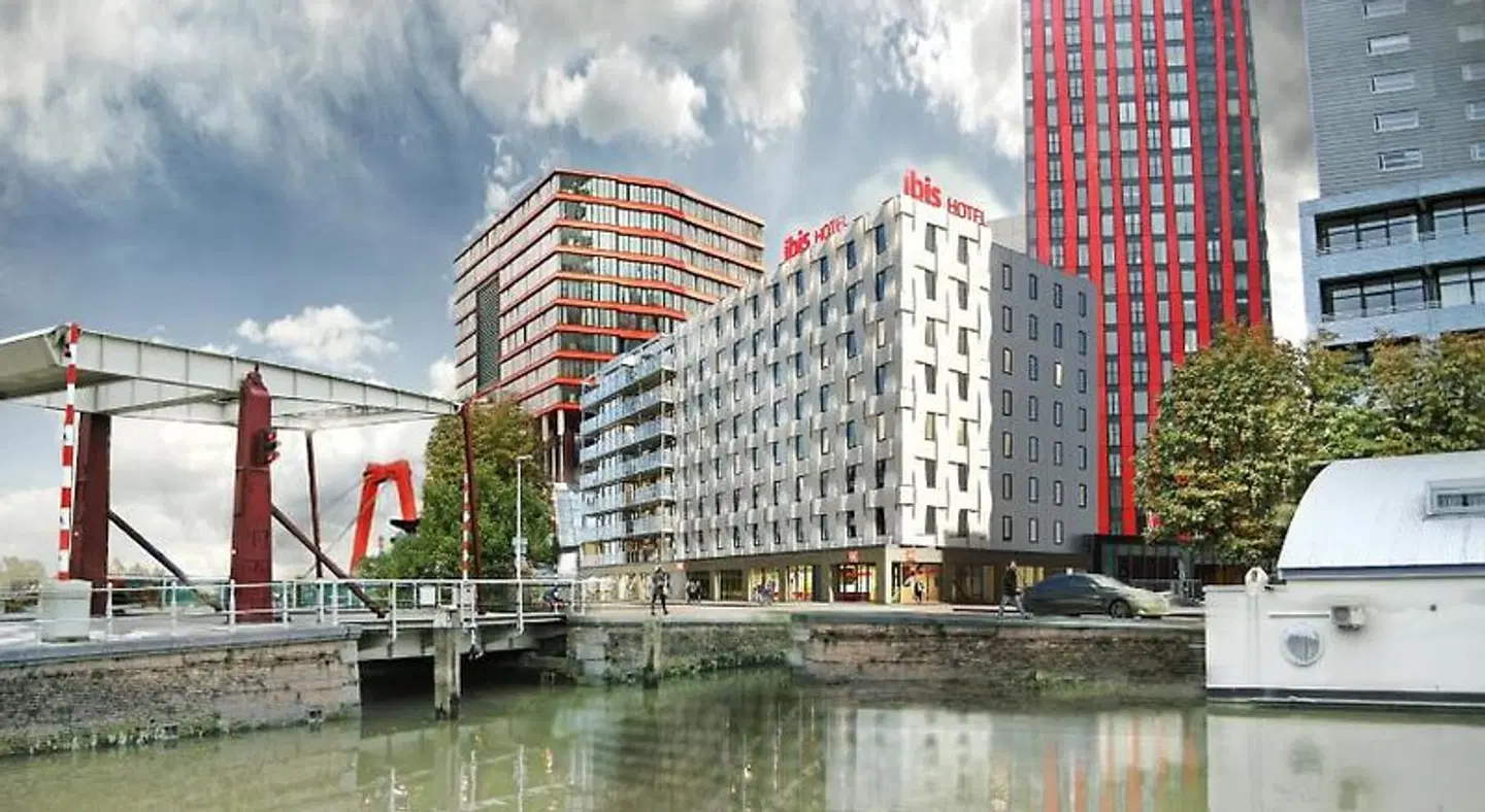 ibis Rotterdam City Centre EXTERIOR