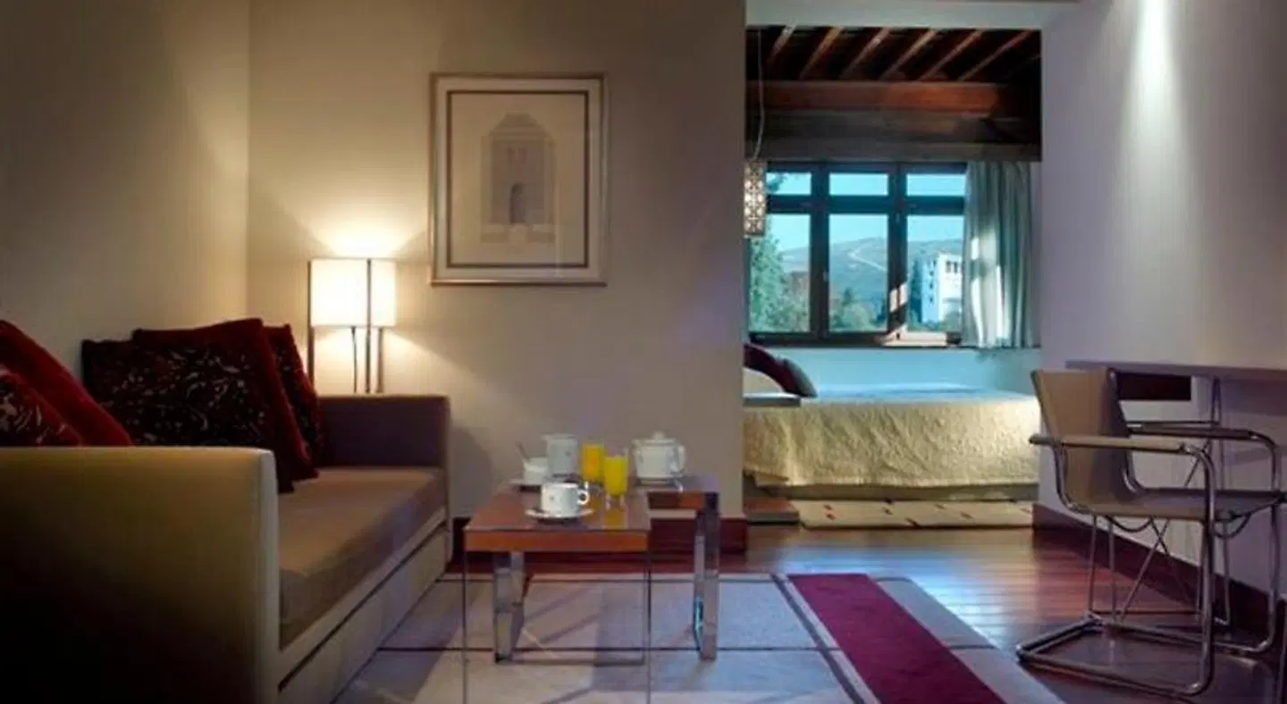 Parador de Granada ROOM_EXAMPLE