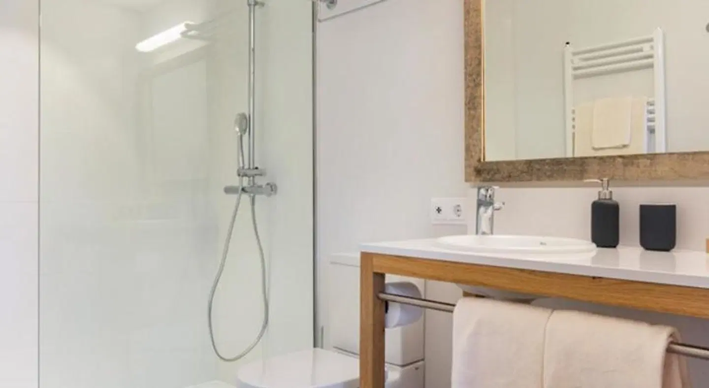 Rural Son Gris Badezimmer