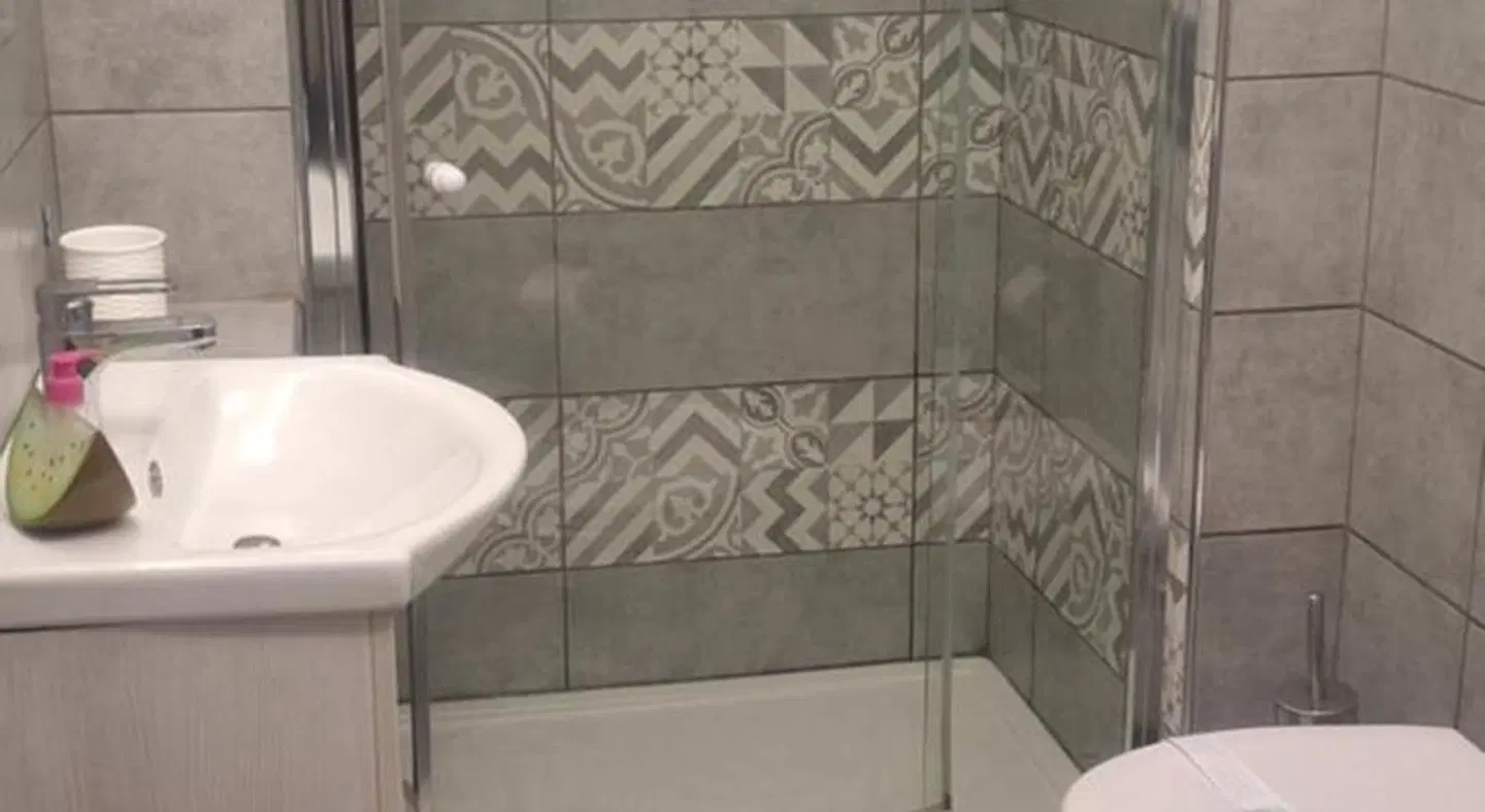 B&B TOHOUSE DELUXE Badezimmer