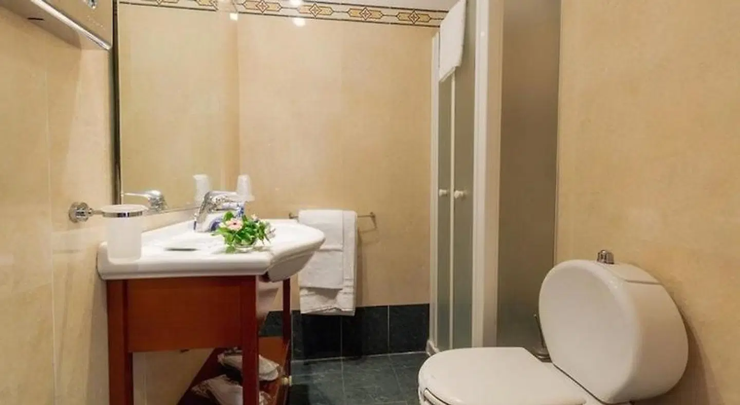 Hotel Nettuno Badezimmer