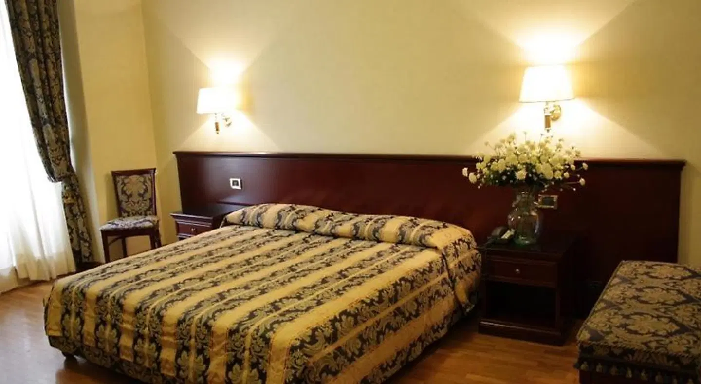 Hotel Gambara ROOM_EXAMPLE