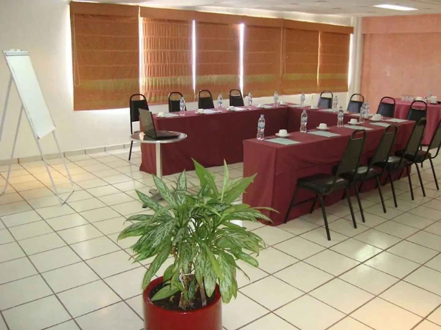 Posada del Carmen Konferenz