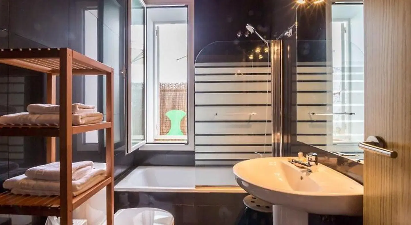 La Casa del Conde de Gelves Apartments Badezimmer