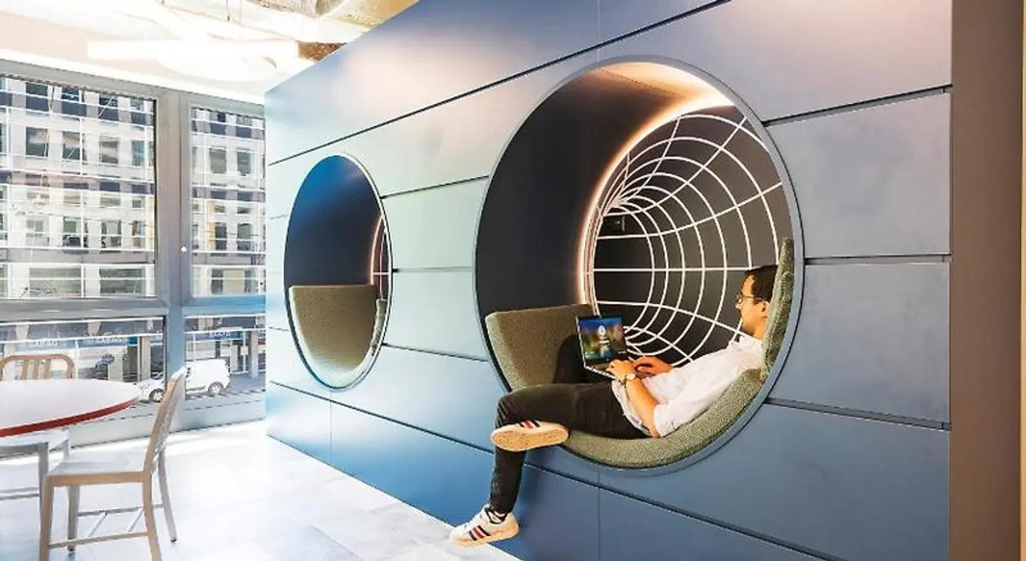 MEININGER Hotel Genève Centre Charmilles Hallenbad