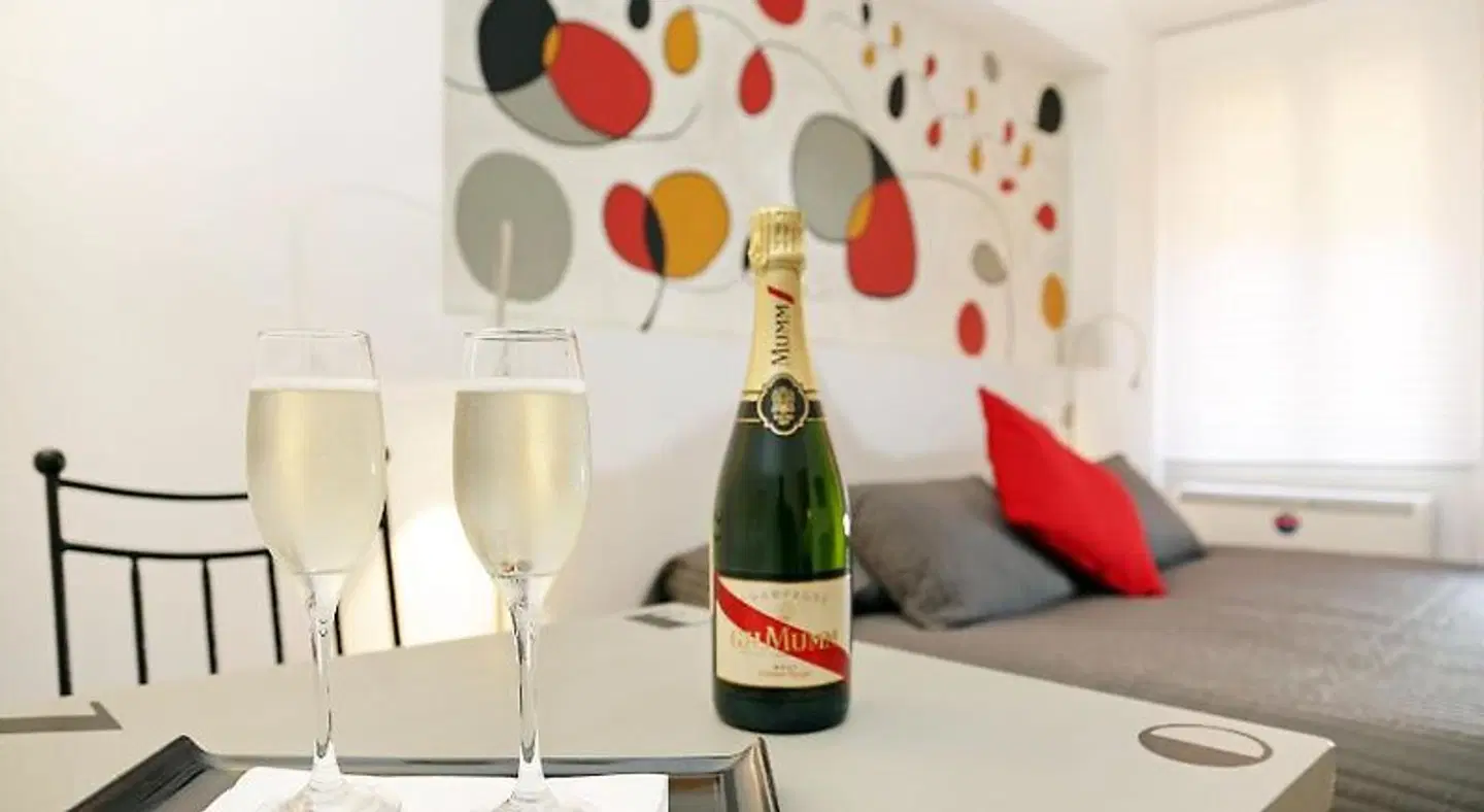 Houspitality Nero Bed & Breakfast SPORTS_AND_LEISURE