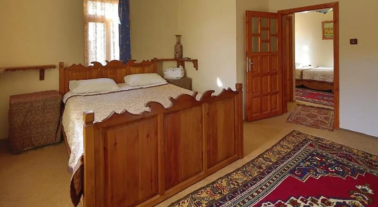 Elysee Cave House ROOM_EXAMPLE