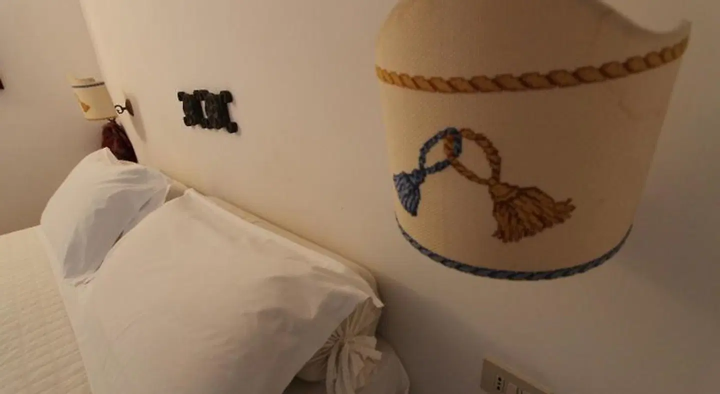 Weekend a Napoli ROOM_EXAMPLE