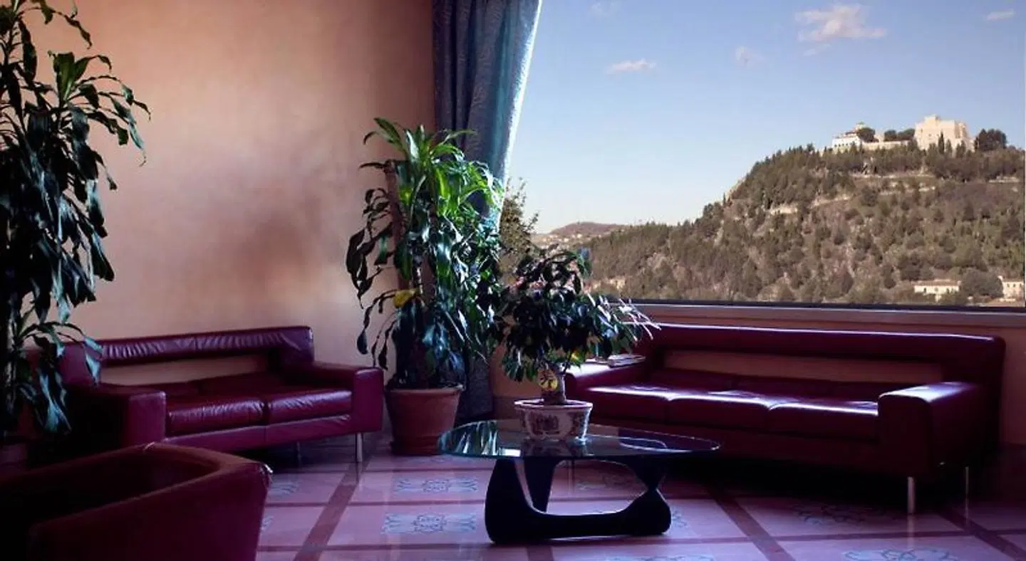 Don Guglielmo LOUNGE_LOBBY