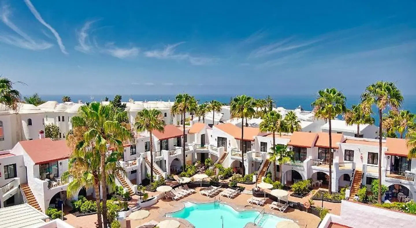 Ura Hotels & Resorts - Nido del Aguila OUTDOOR_POOL