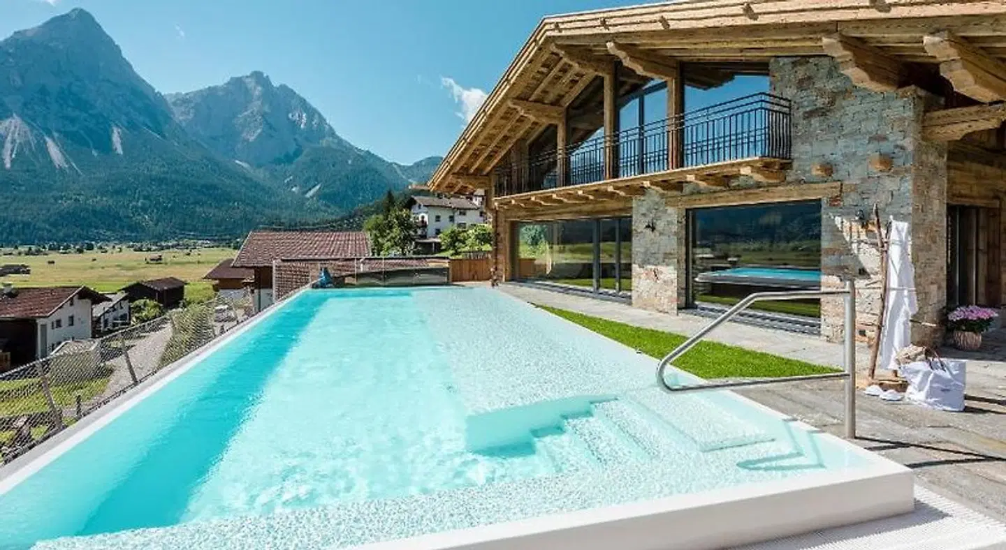 Hotel Post Lermoos OUTDOOR_POOL