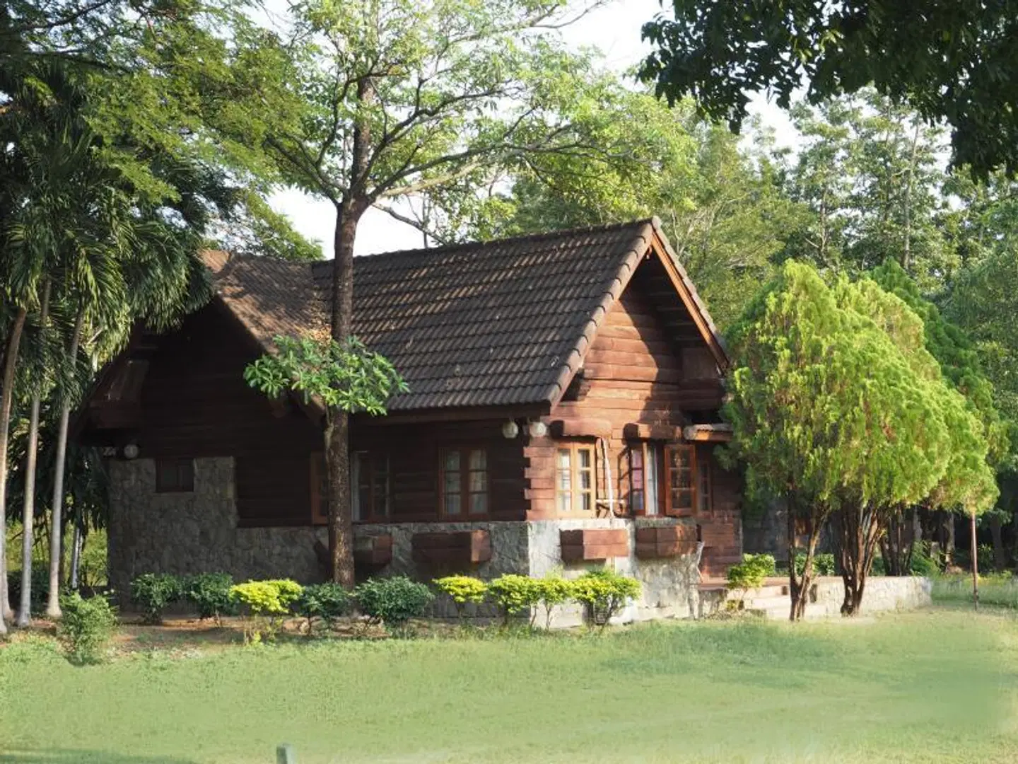 Sawang Resort Golf Club and Hotel EXTERIOR
