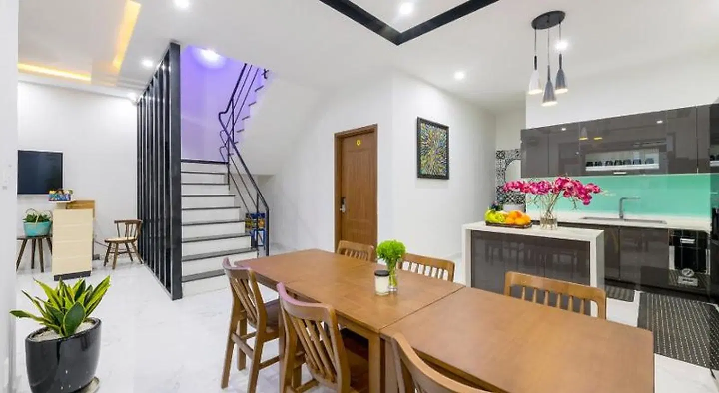 Onion Homestay Bar