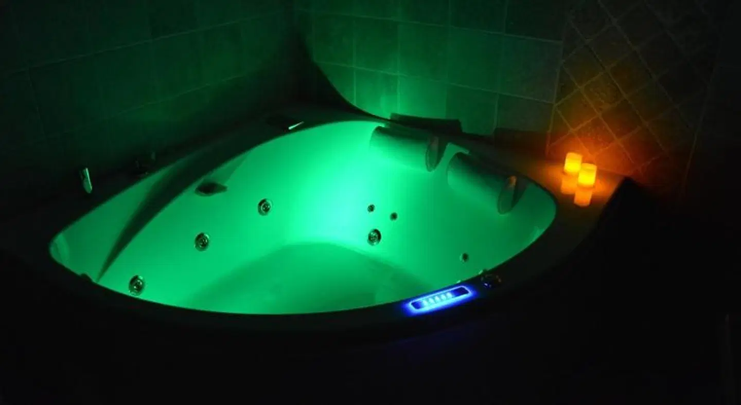 Le Bacchu Ber SPORTS_AND_LEISURE