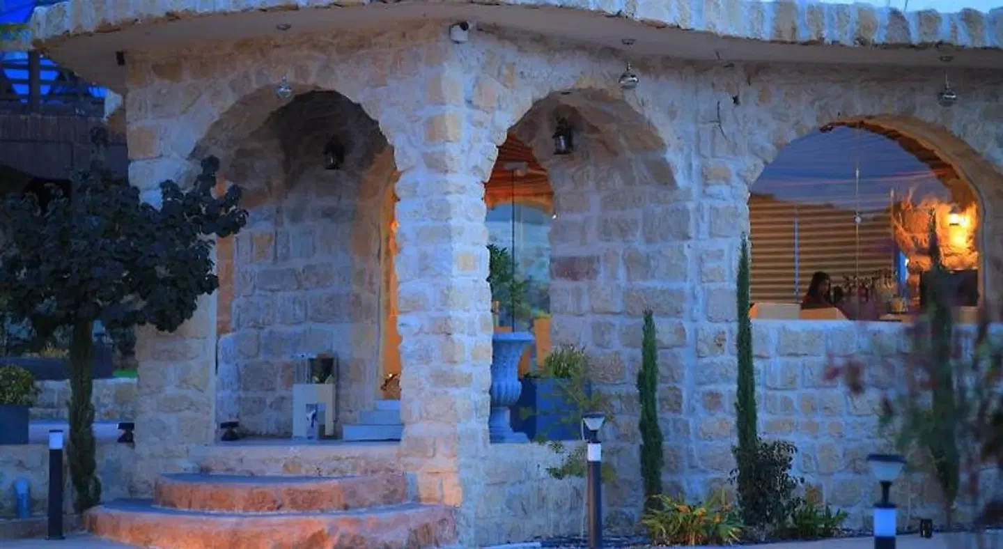 Petra Seasons Luxury Resort EXTERIOR