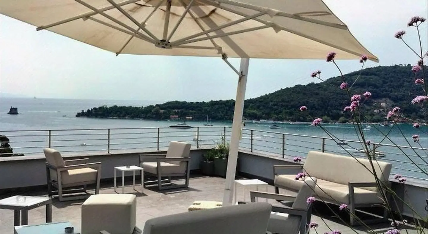 Cristallo Park Hotel Terrasse