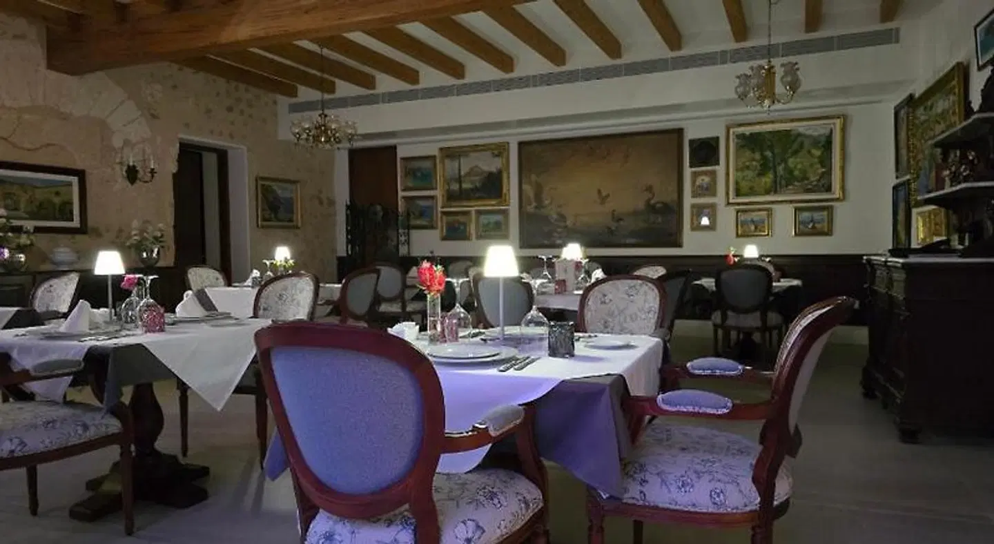 Finca Sa Bastida Luxury Retreat & Spa Restaurant