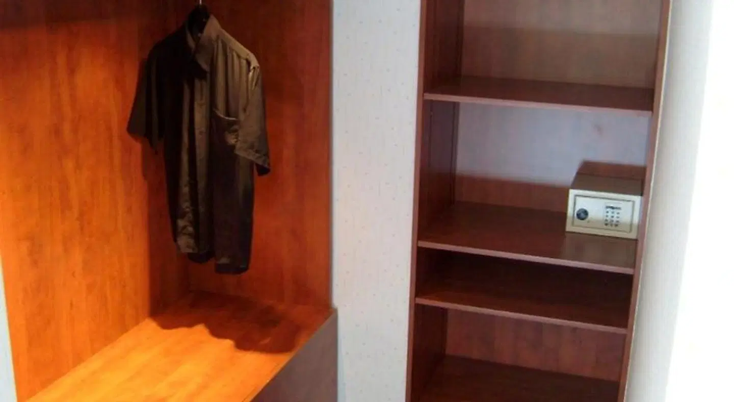 Foch ROOM_EXAMPLE